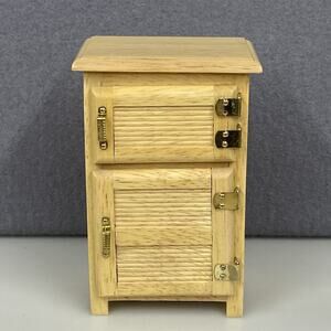 Dollhouse Mini Vintage ICE BOX Wood Collector Miniatures 1:12 - Read